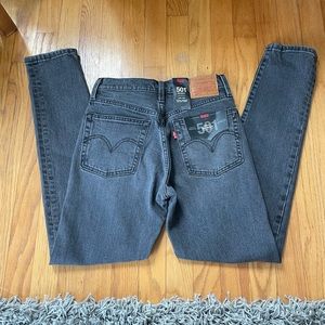 501 Levi high rise skinny NWT